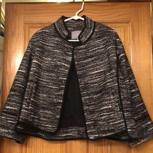 Classifies Entier short open front jacket with mandarin collar. Worn once